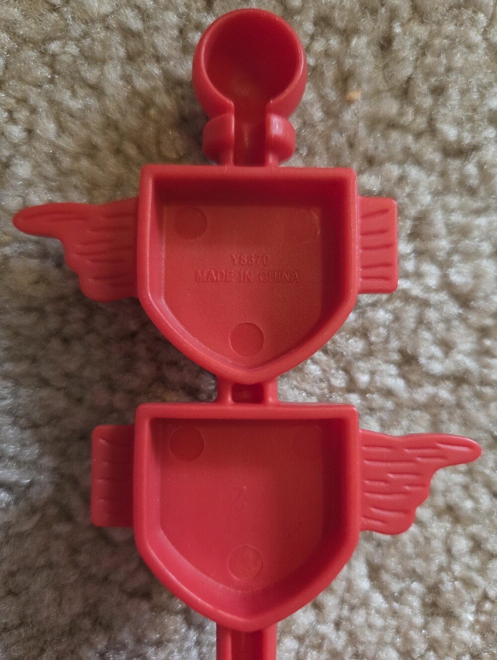 2012 Mike The Knight Glendragon Castle Replacement Red Shield Stand Toy Accessor - Picture 7 of 11